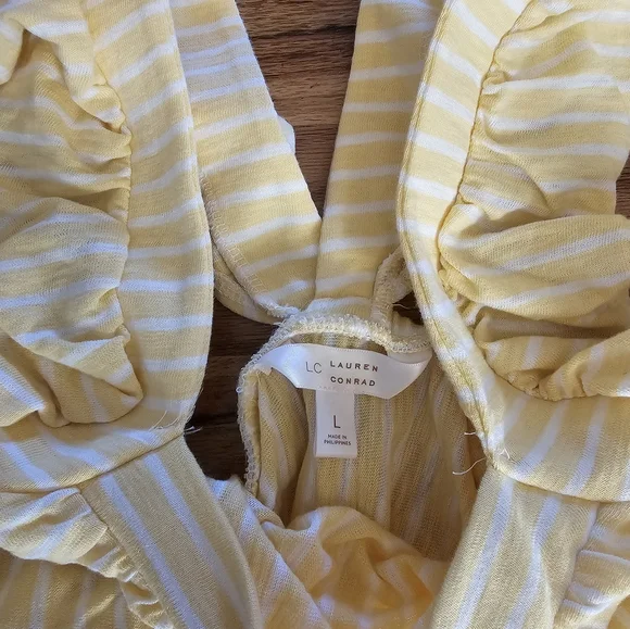 Lauren Conrad Size Large Yellow and White Tank Top - Picture 2 of 2